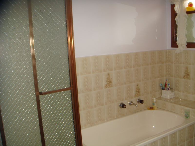 119 Pandora Avenue, Thomastown VIC 3074