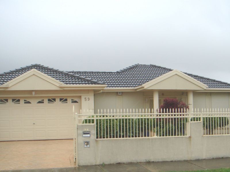 59 Wilmot Drive, Delahey VIC 3037