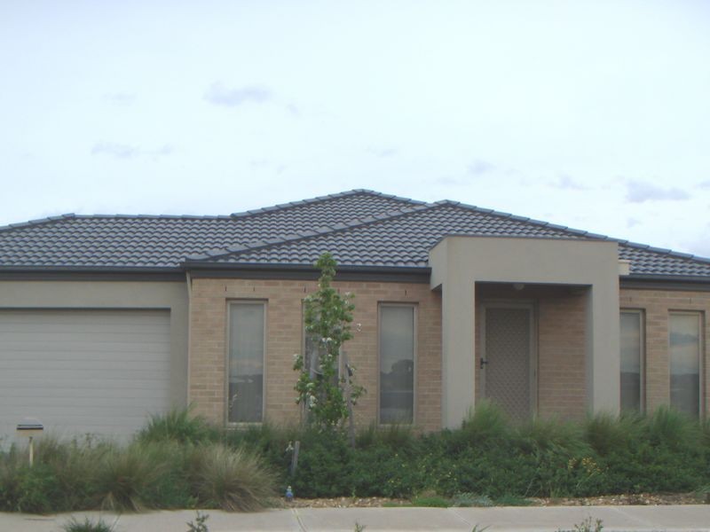 3 Warin Road, Deer Park VIC 3023