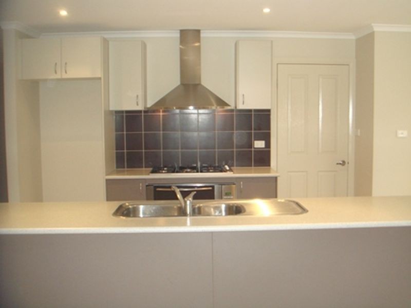 3 Warin Road, Deer Park VIC 3023