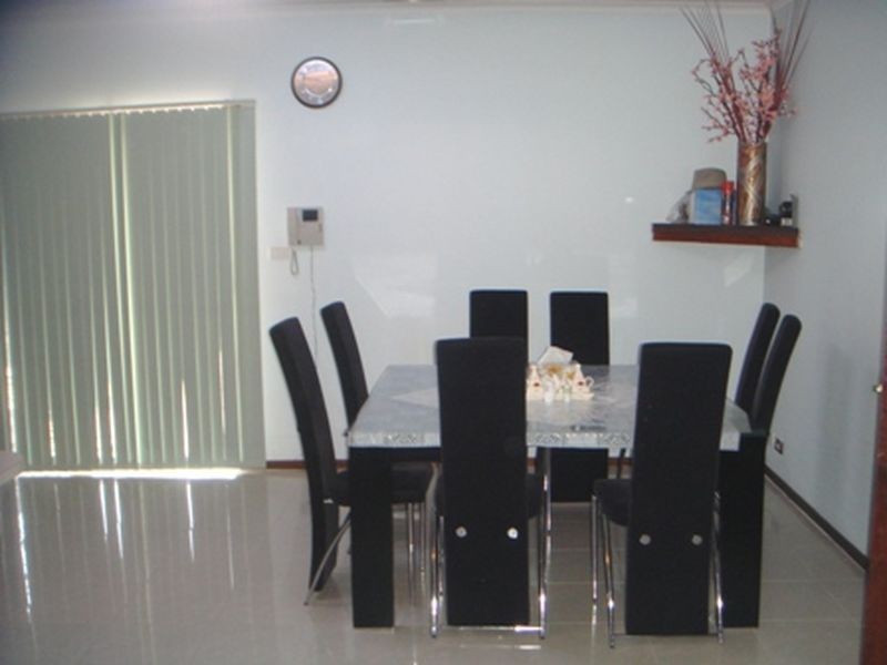 30 Denton Avenue, St Albans VIC 3021