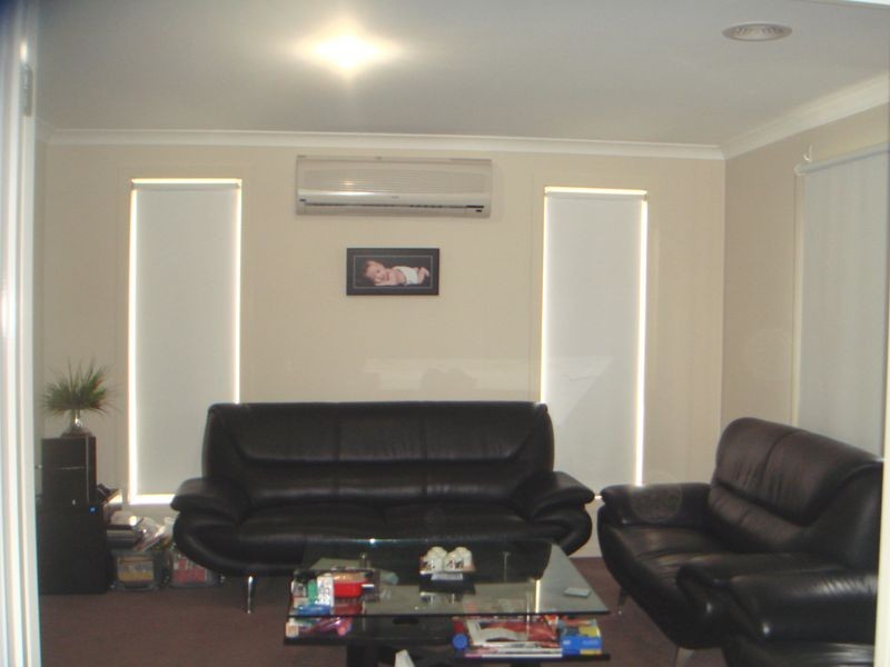 104 Tenterfield Drive, Deer Park VIC 3023