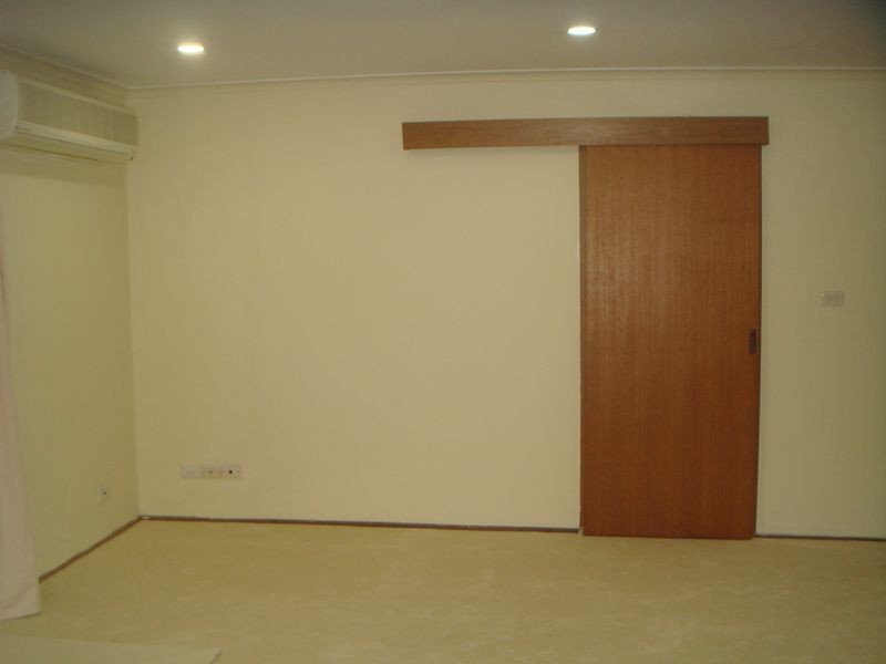 8 Kingfisher Court, Kings Park VIC 3021