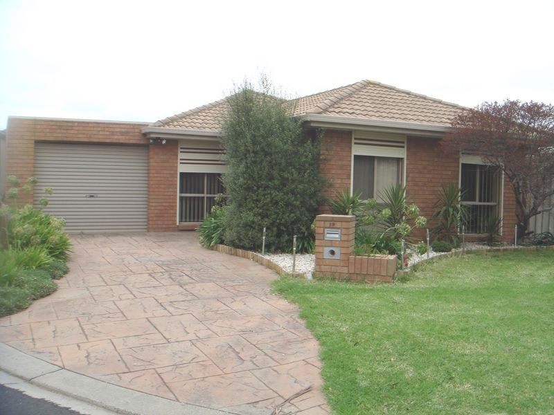 19 Fulton Retreat, Sunshine North VIC 3020
