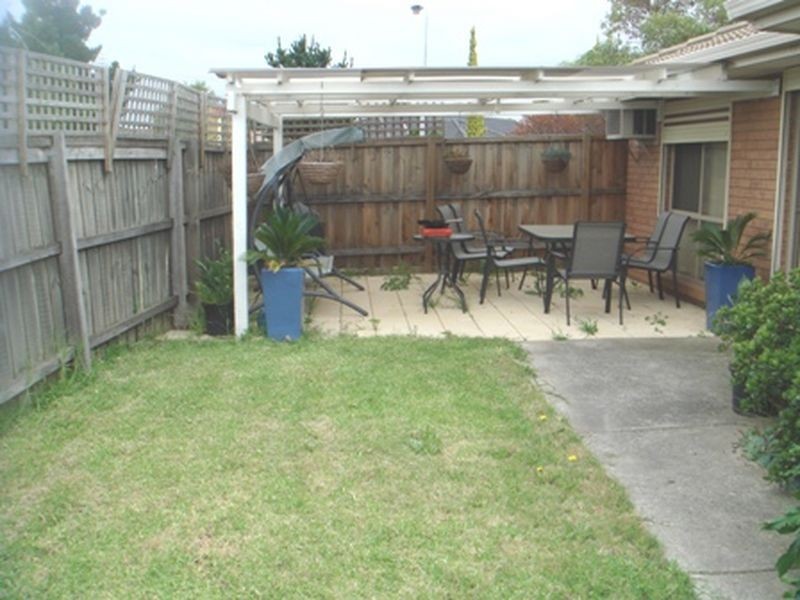 19 Fulton Retreat, Sunshine North VIC 3020