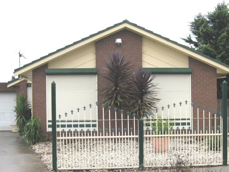 45 Currunghi Court, St Albans VIC 3021