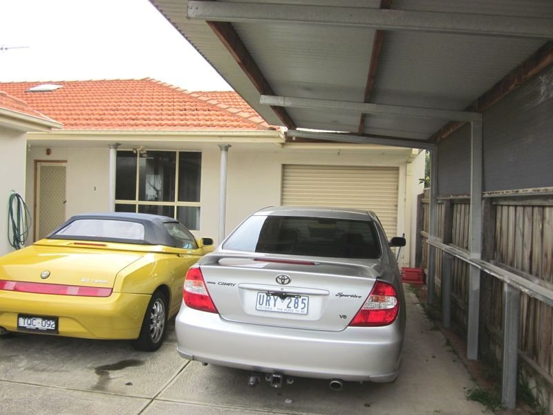 3/2 Elizabeth Street, St Albans VIC 3021