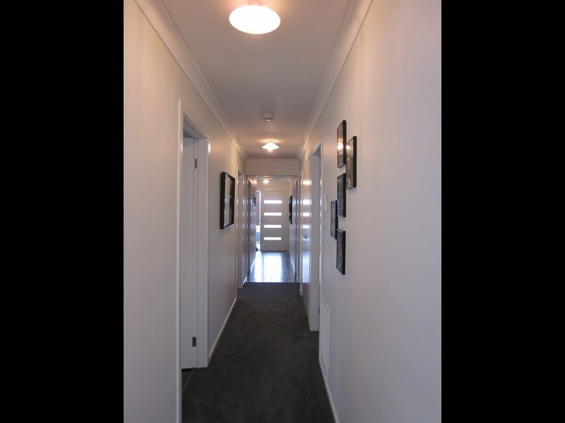 9 Magpie Street, Brookfield VIC 3338