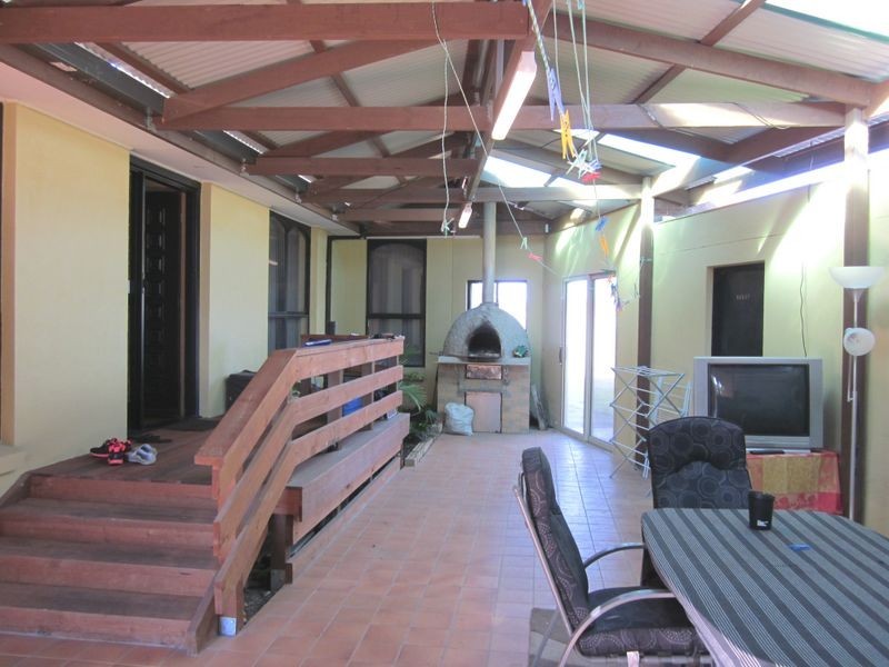 24 Diamond Avenue, Albanvale VIC 3021