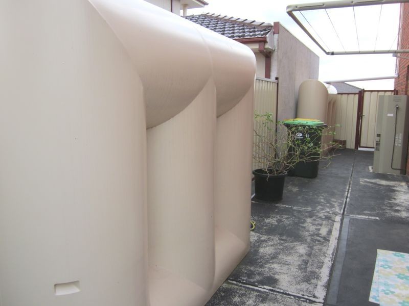 12 Lansdowne Road, Deer Park VIC 3023