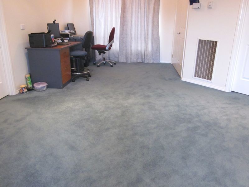 12 Lansdowne Road, Deer Park VIC 3023