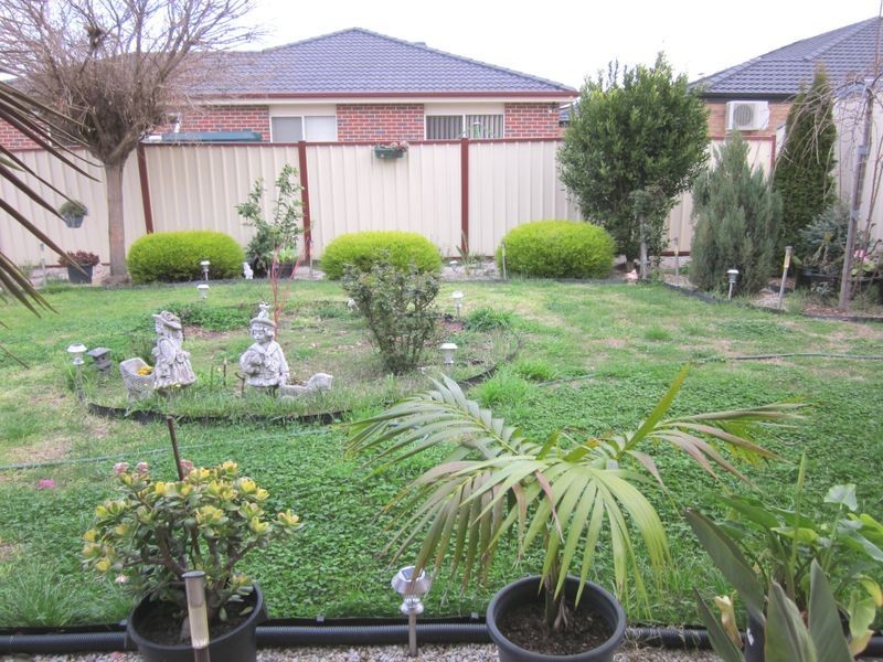 12 Lansdowne Road, Deer Park VIC 3023