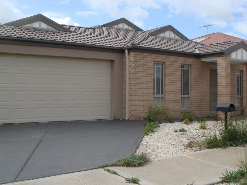 5 Warin Road, Deer Park VIC 3023