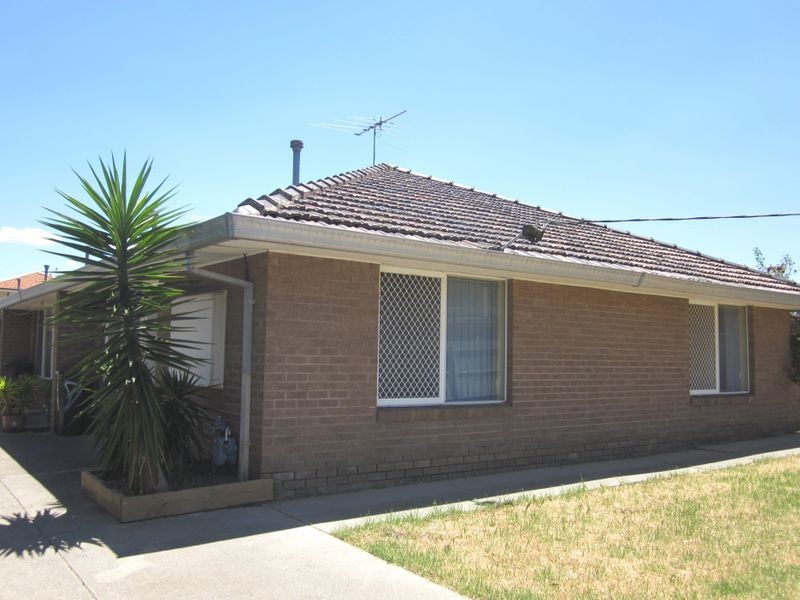 1/7 Theodore Street, St Albans VIC 3021