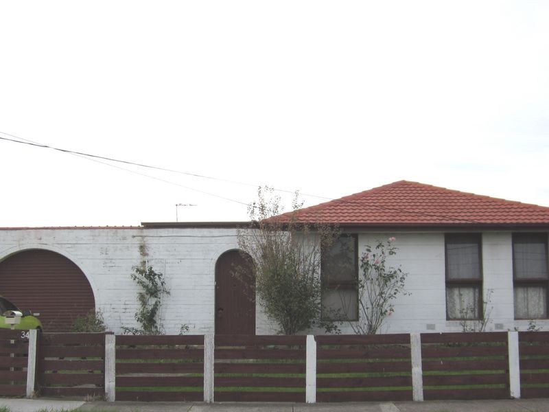 34 Angelique Grove, Albanvale VIC 3021