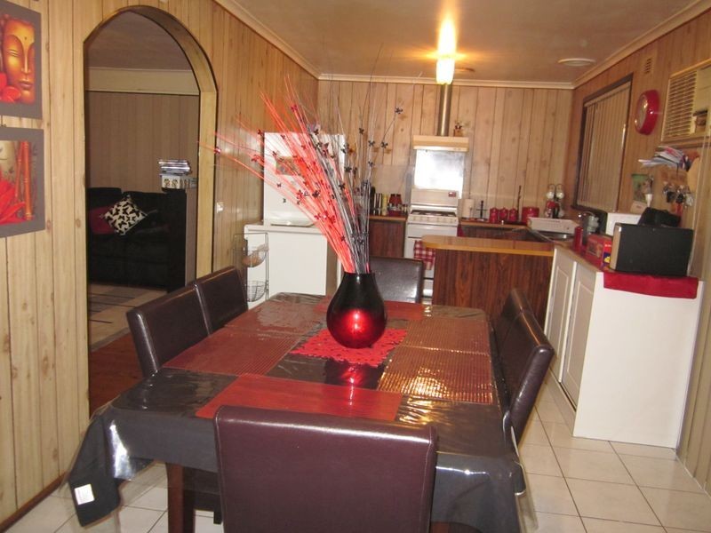 34 Angelique Grove, Albanvale VIC 3021