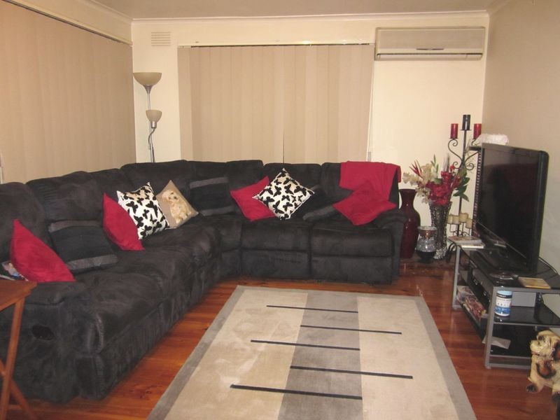 34 Angelique Grove, Albanvale VIC 3021