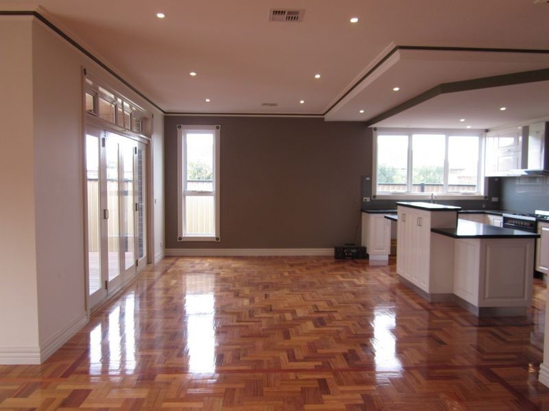 2 Anura Street, St Albans VIC 3021