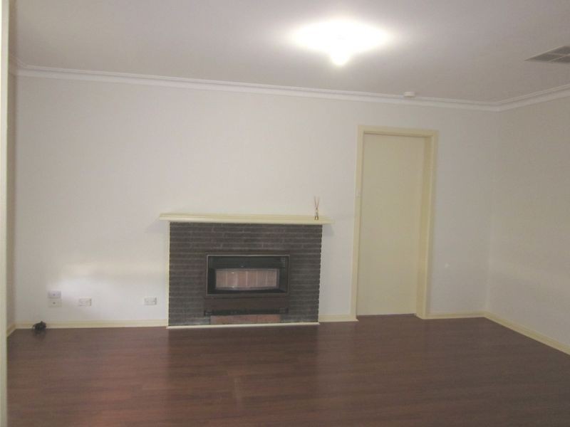 56 James Street, St Albans VIC 3021