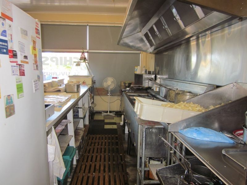 71 Dumfries Street, Deer Park VIC 3023