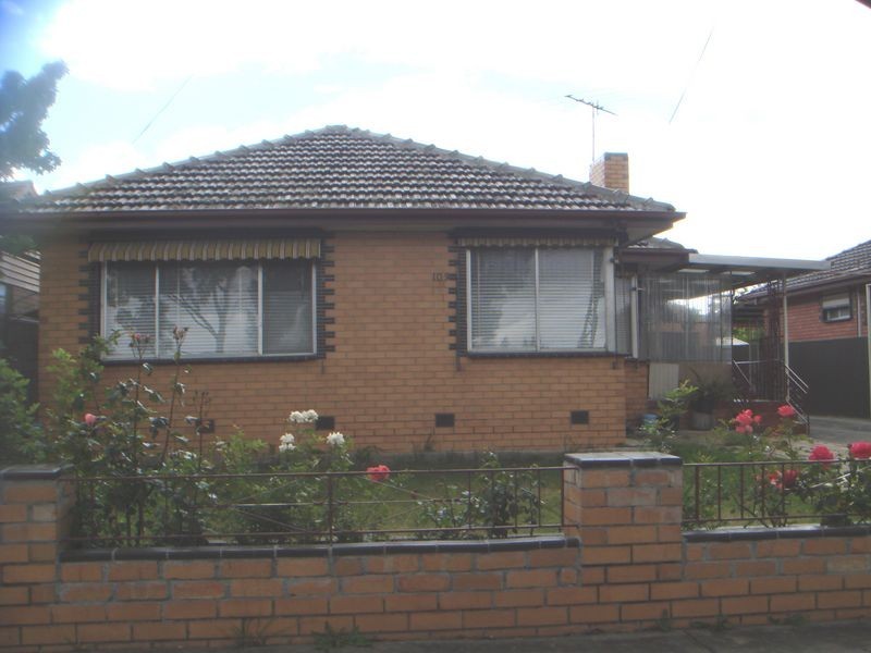 109 St Albans Road, St Albans VIC 3021