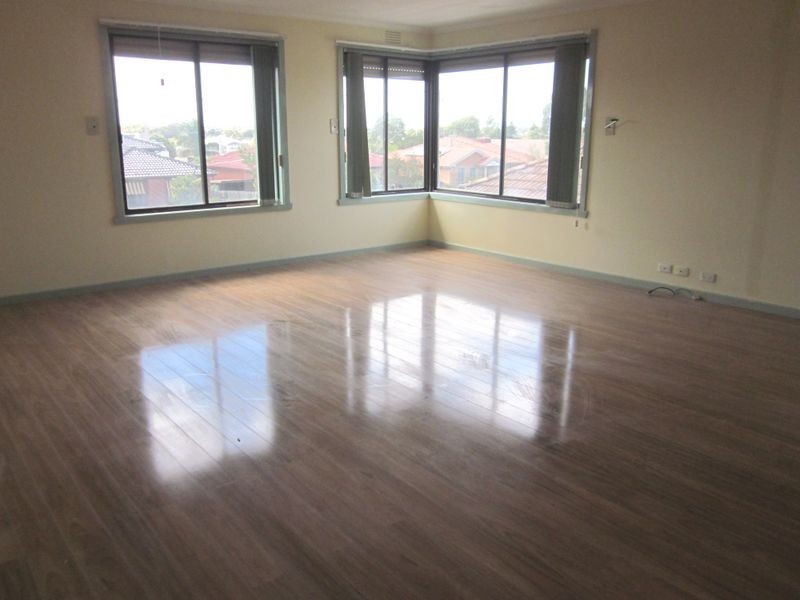 33 Eddie Street, St Albans VIC 3021