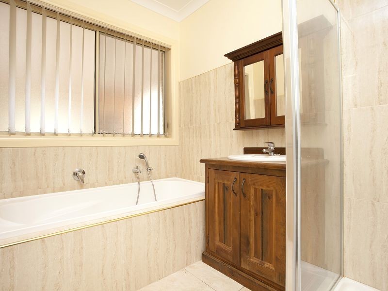 26 Clare Boulevard, Greenvale VIC 3059