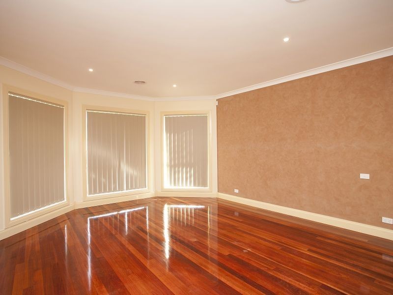 26 Clare Boulevard, Greenvale VIC 3059