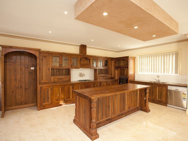 26 Clare Boulevard, Greenvale VIC 3059