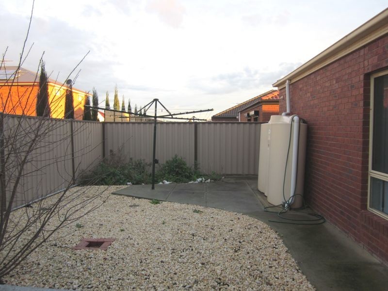 12 Wills Terrace, Burnside Heights VIC 3023