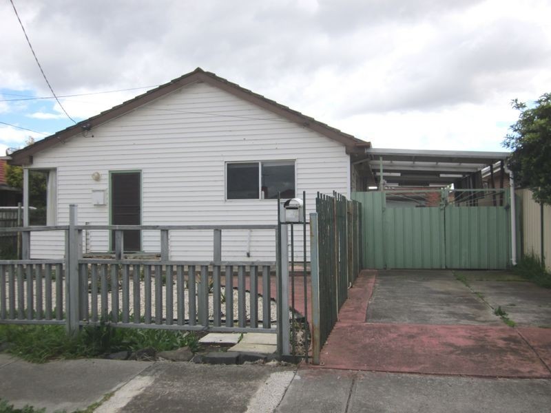 19 Bernbanks Avenue, St Albans VIC 3021