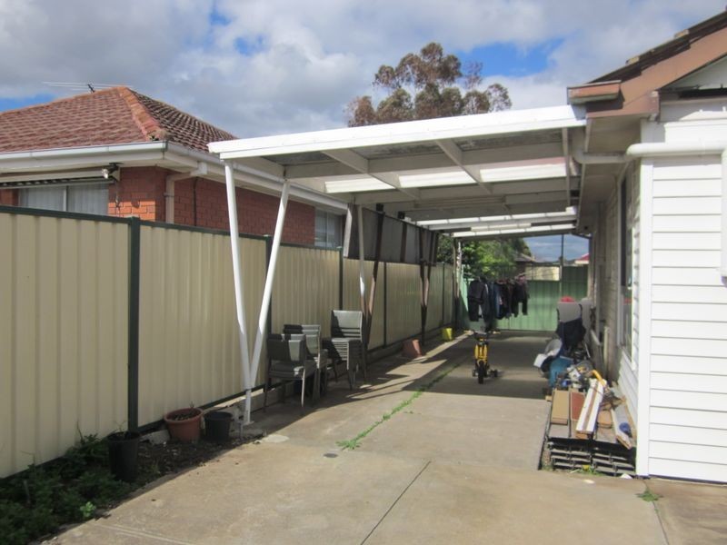 19 Bernbanks Avenue, St Albans VIC 3021