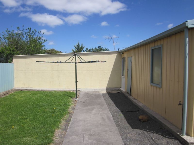 3 Hook Street, St Albans VIC 3021