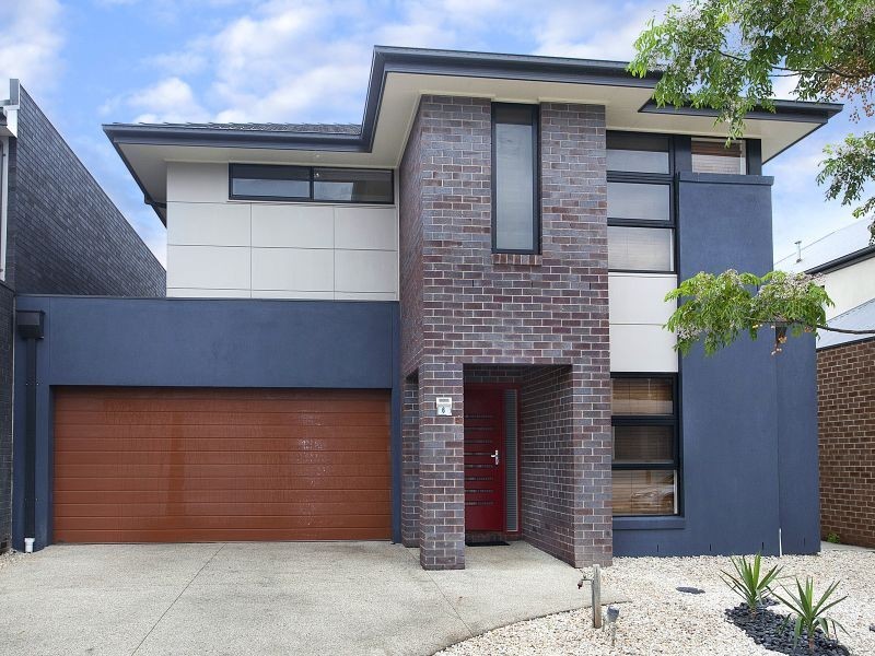 6 Murchison Place, Caroline Springs VIC 3023