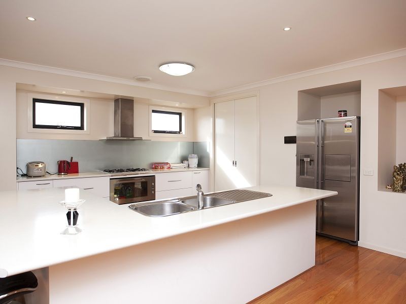 26 Brookglen Boulevard, Deer Park VIC 3023