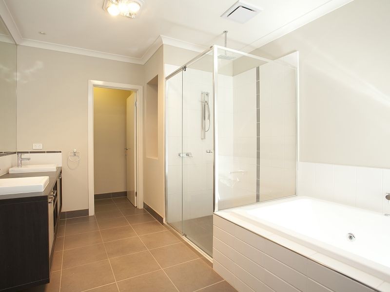 5 Kellerman Drive, Point Cook VIC 3030