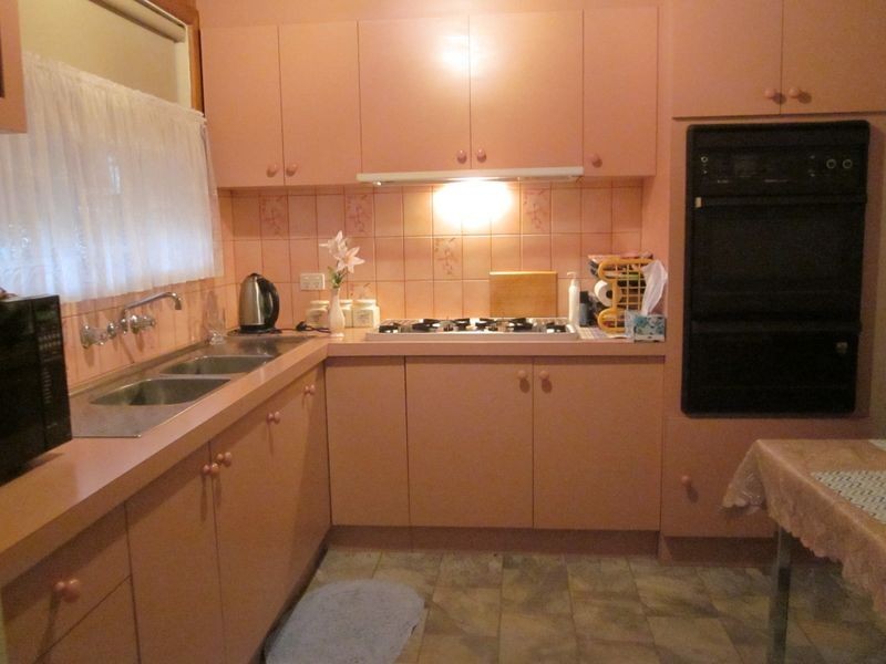 5 Moffat Street, St Albans VIC 3021