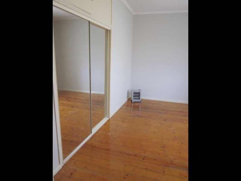 70 View Street, St Albans VIC 3021