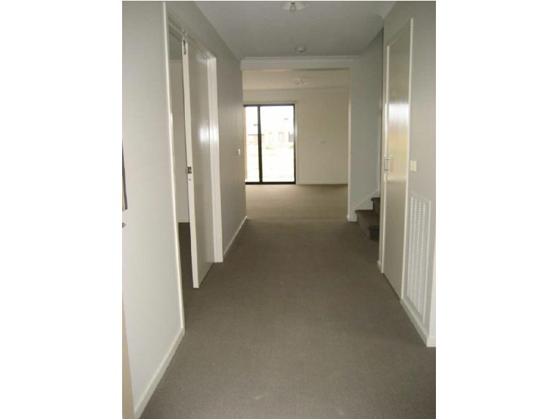 17 Katrine Place, Deer Park VIC 3023