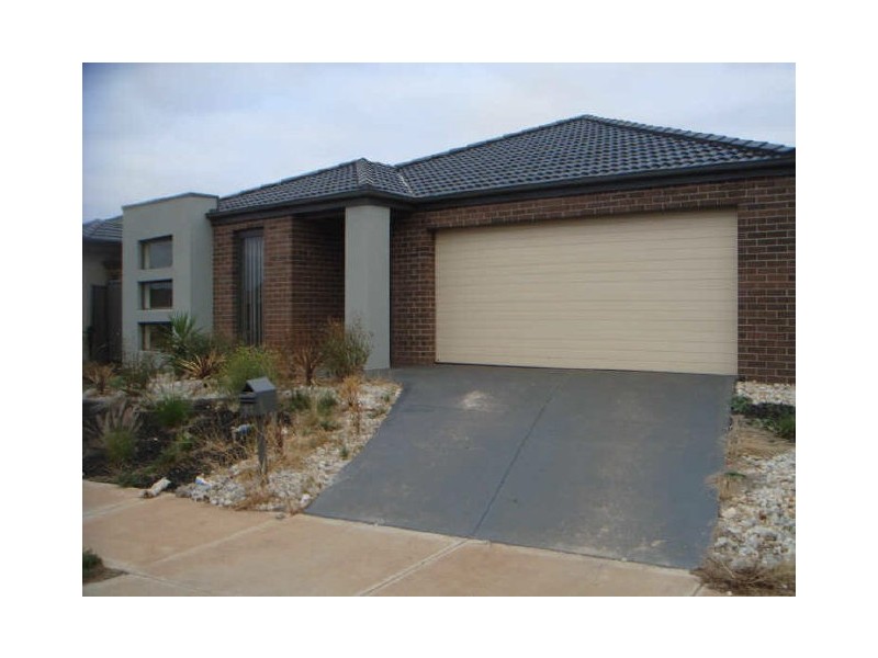 27 Sherlock Avenue, Tarneit VIC 3029