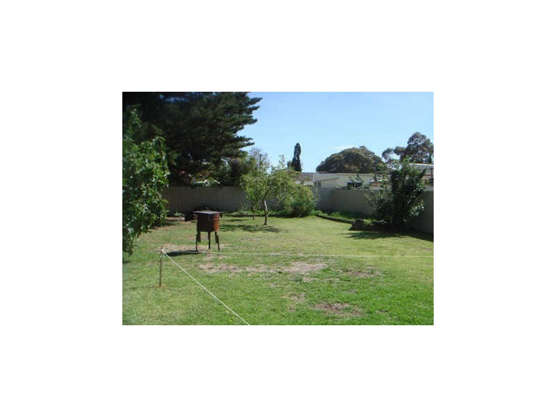 458 Main Road West, St Albans VIC 3021