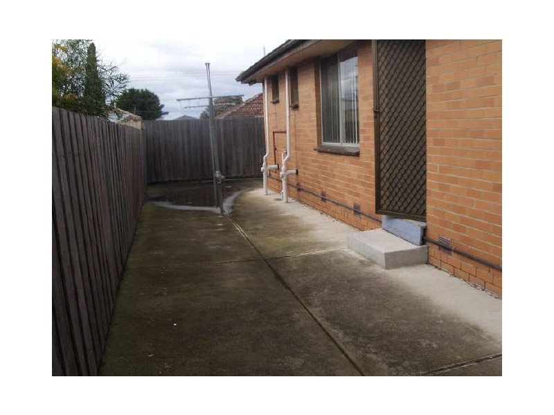 4/100 Fox Street, St Albans VIC 3021