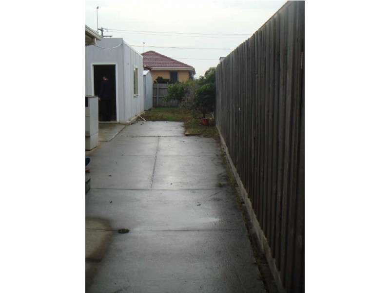 26 Belfort Street, St Albans VIC 3021
