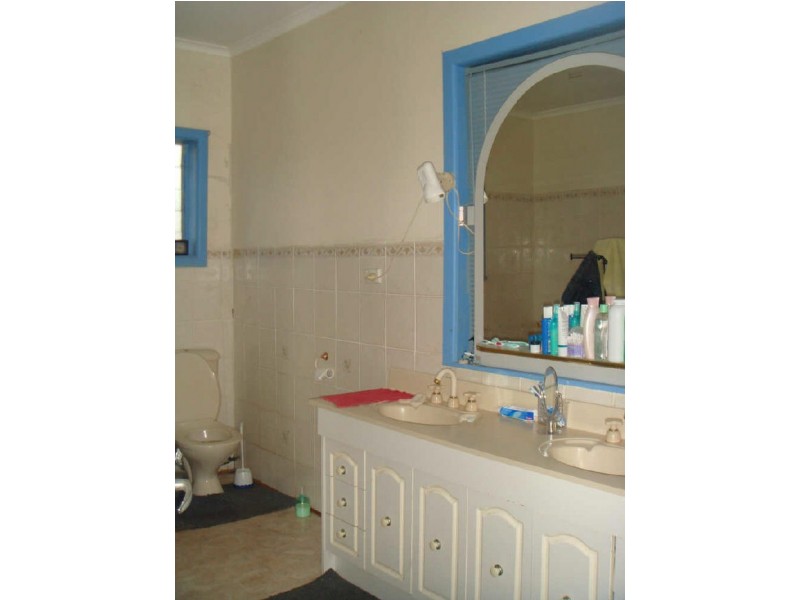 3 Silvestor Crescent, St Albans VIC 3021