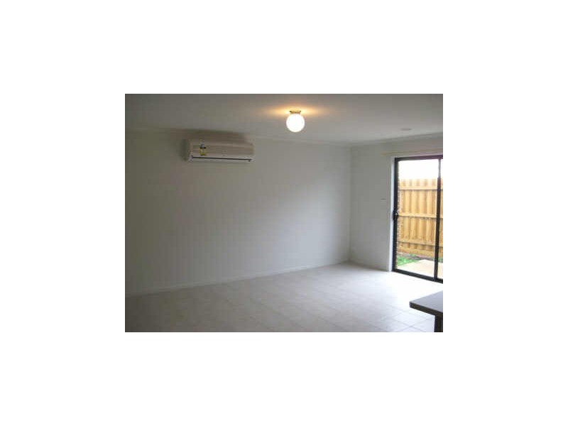 18 Whitehouse Avenue, Truganina VIC 3029