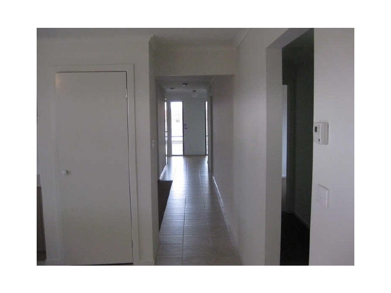 18 Whitehouse Avenue, Truganina VIC 3029