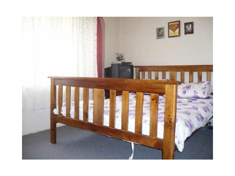 26 President Rd, St Albans VIC 3021