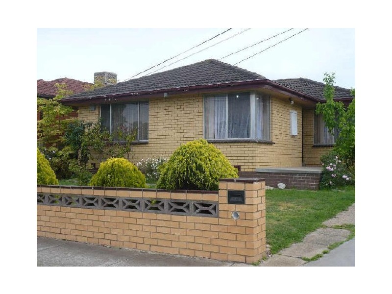 26 President Rd, St Albans VIC 3021