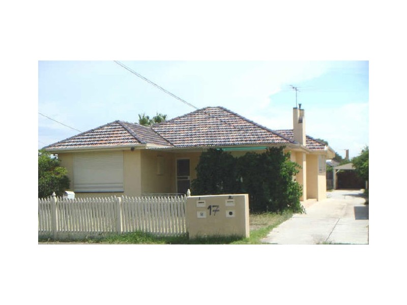 1/17 Syme Street, St Albans VIC 3021