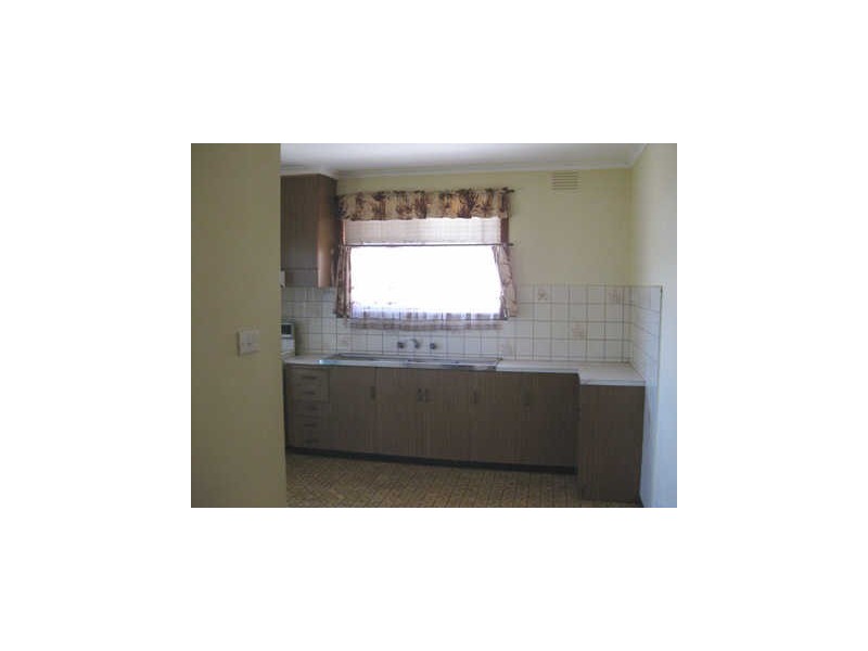 58 Walmer Avenue, St Albans VIC 3021